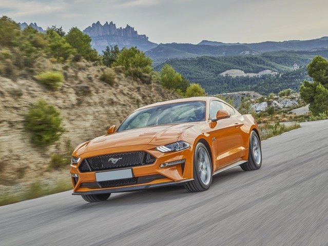 MUSTANG - FORD