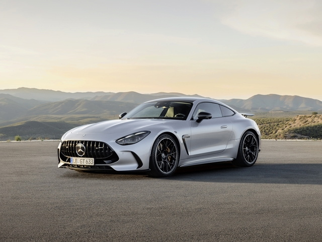 MERCEDES GT