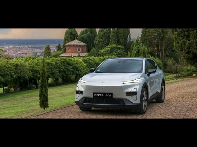 CHANGAN DEEPAL S05