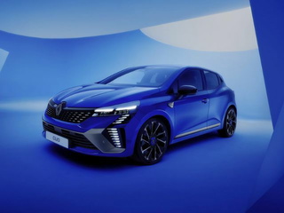 RENAULT CLIO FULL HYBRID E-TECH