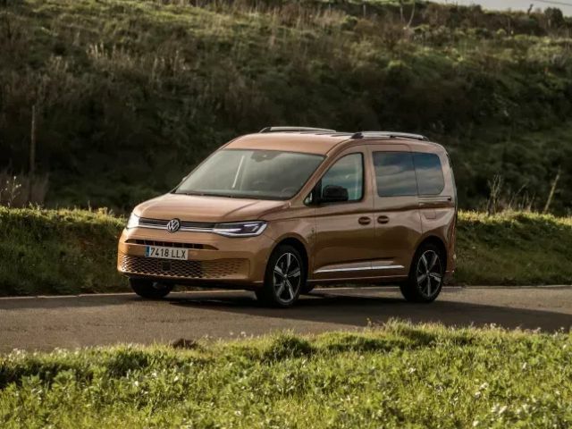 https://cdn-ic.caraffinity.it/big/ES-VOLKSWAGEN-CADDY-FURGONE-202605.JPG