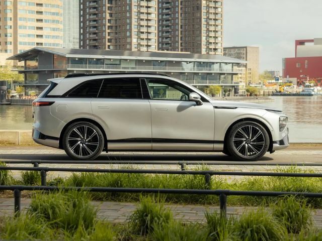 XPENG G9
