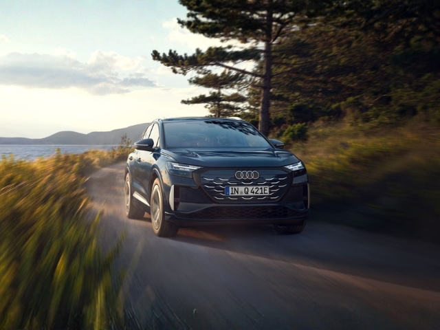 https://cdn-ic.caraffinity.it/big/FR-AUDI-Q4-E-TRON-202605.JPG