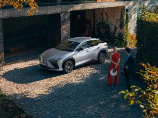 LEXUS RZ