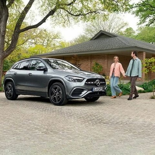 MERCEDES-BENZ GLA AMG Line