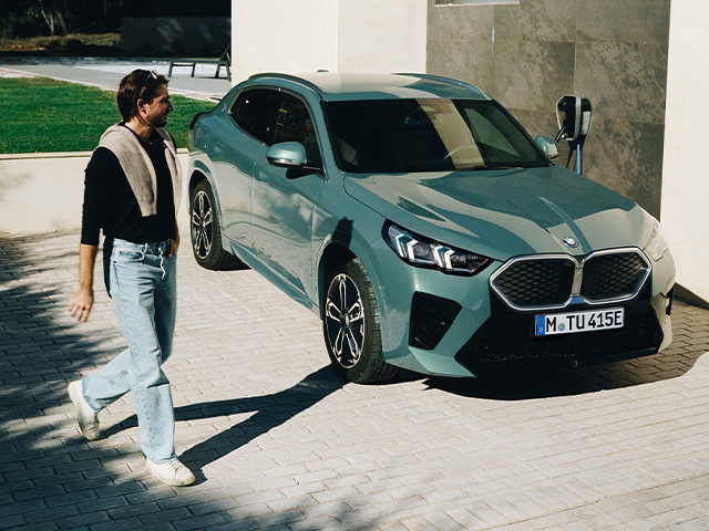 BMW iX2