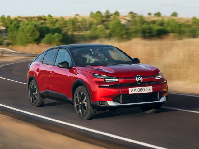 CITROEN C4 e-HYBRID