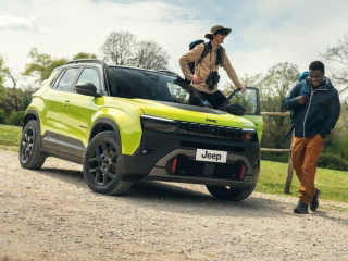 JEEP® AVENGER 4XE
