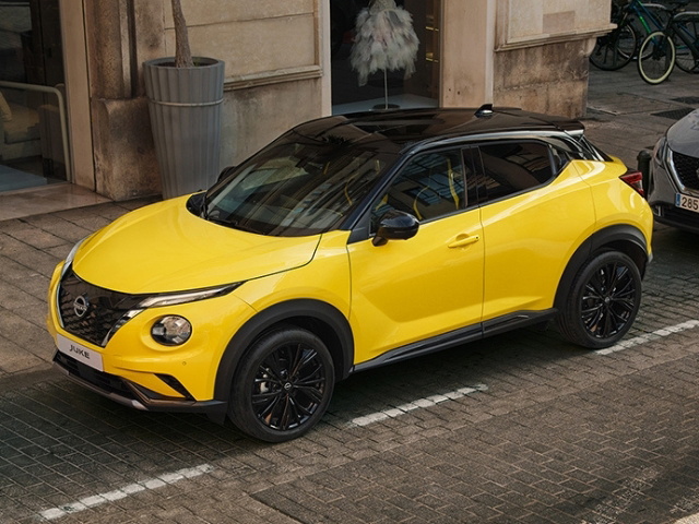 NISSAN JUKE