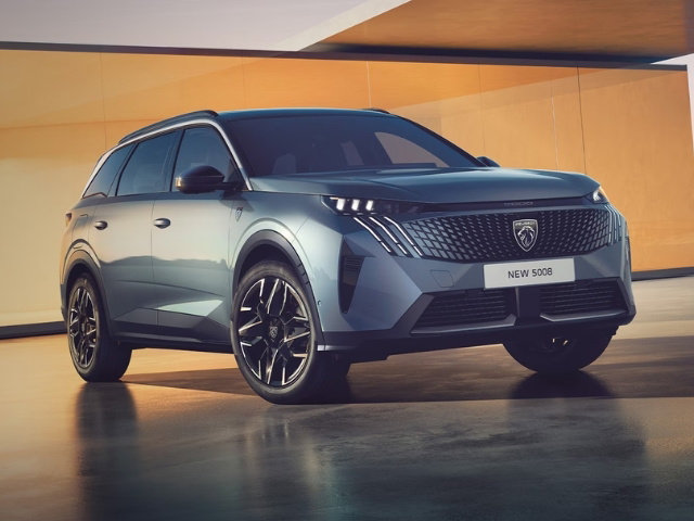 PEUGEOT 5008 HYBRID