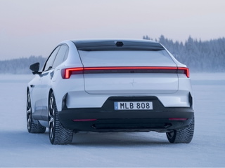 POLESTAR 4