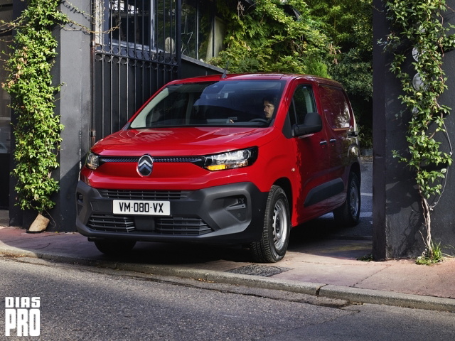 https://cdn-ic.caraffinity.it/big/PT-CITROEN-BERLINGO-202511.JPG