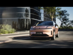 LYNK&CO 08