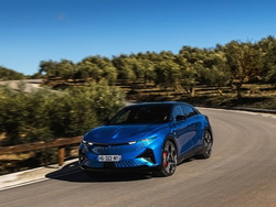 ALPINE A390