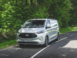 FORD TRANSIT CUSTOM PHEV